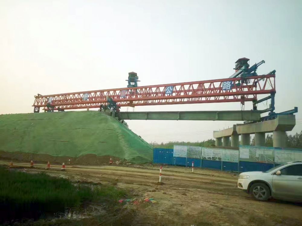 山东济南路桥起重机、公路铁路架桥机设计制造安装维修