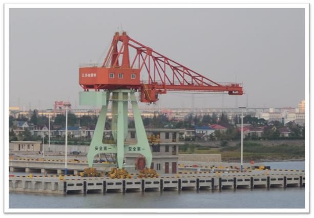 63T电磁（吊钩）两用门座式起重机