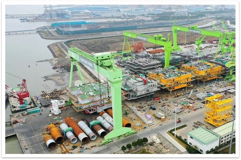 韩通赢吉500T造船门式起重机