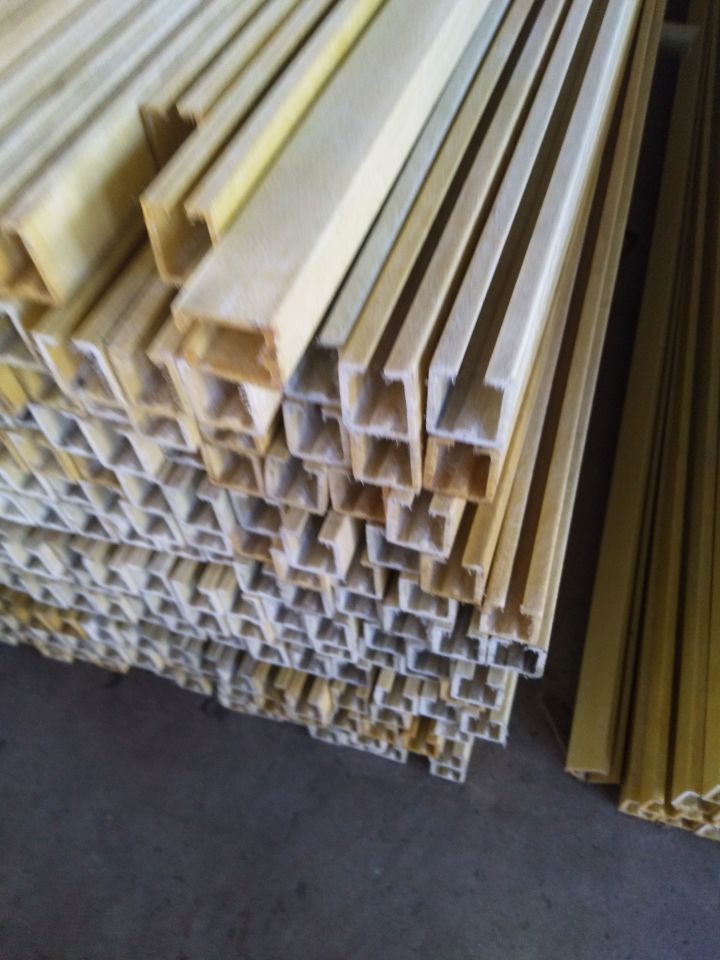 天宝牌耐高温耐腐蚀H型单极安全滑触线