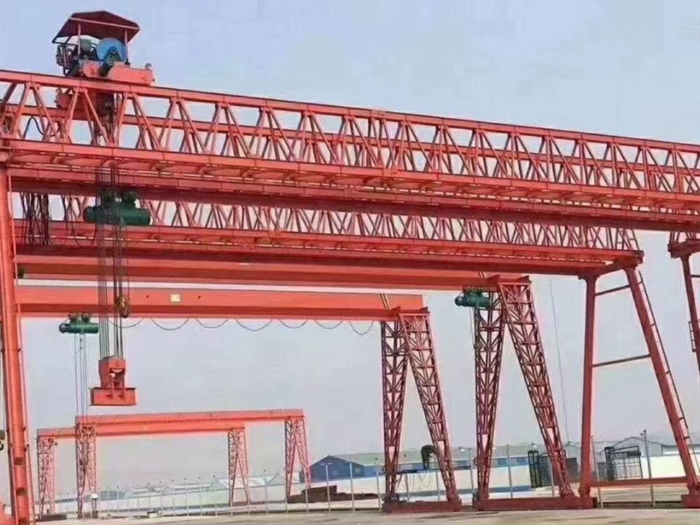 梁场龙门吊、提梁机、提梁门式起重机、架桥龙门吊厂家销售、安装维修