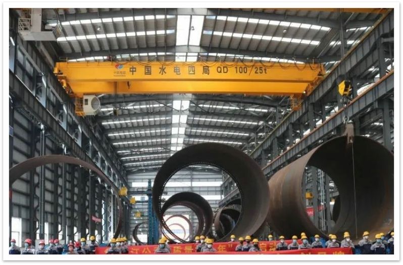 中水四局QD100/25t双梁桥式起重机