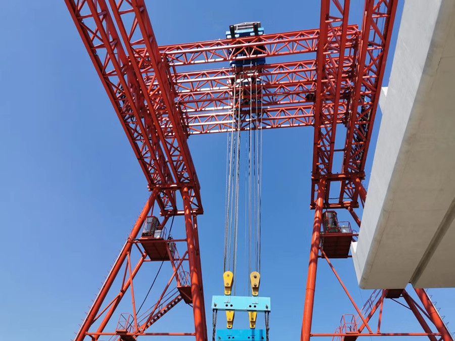 河南路桥工程提梁机、MG型工程门式起重机