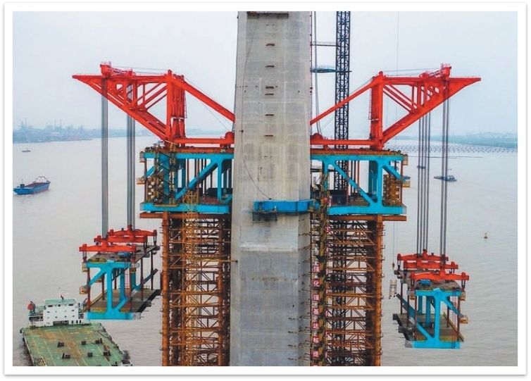 中铁九桥 2台 1800T 桥面吊机