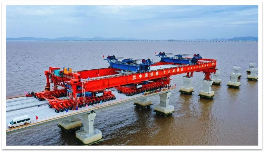 中铁科工 1800T架桥机