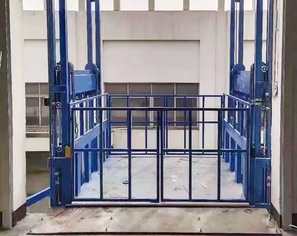 宁夏石嘴山升降机、电动液压升降平台货梯厂家供货安装