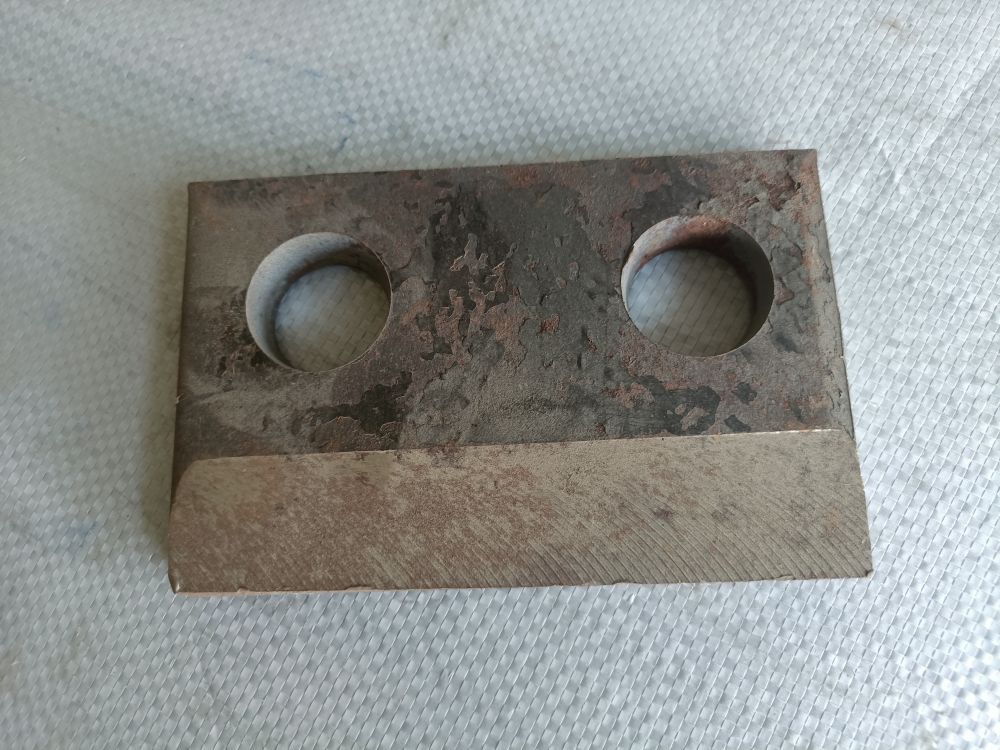 起重机轨道压板、轨道夹板、轨道鱼尾板批发